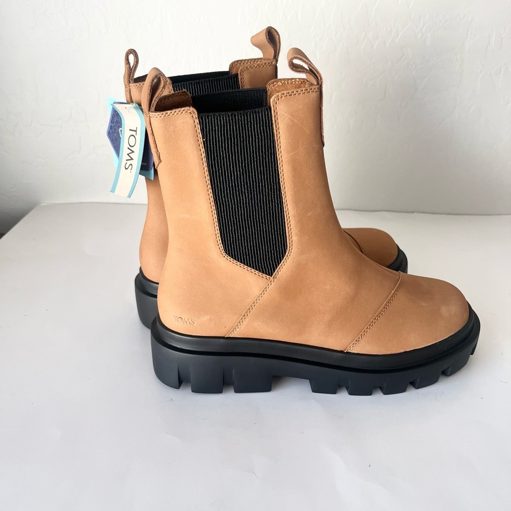 NWT Toms Rowan waterproof Chelsea boots 8 - Picture 3 of 13